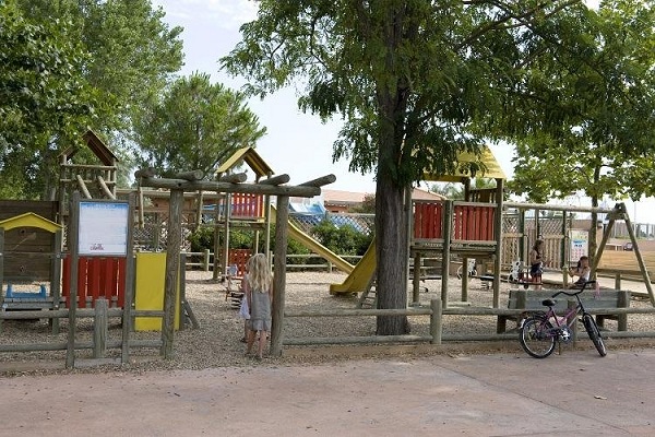 /campings/francia/languedoc-rosellon/gard/La Marine/camping-la-marine-1483315707-xl.jpg